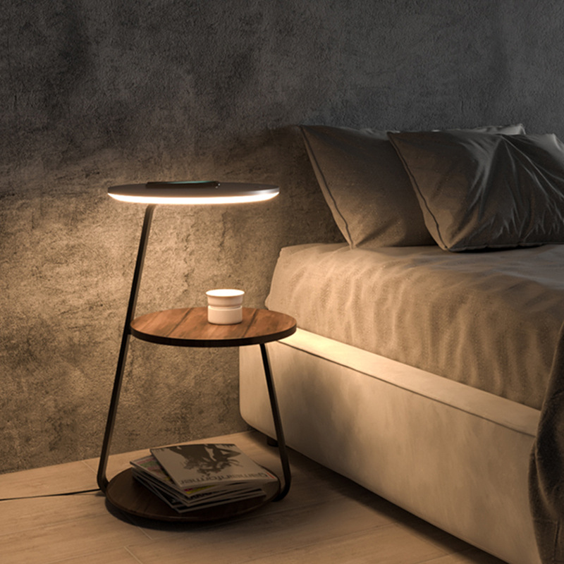 Lampe de table de chevet moderne intelligente en bois et métal à chargement sans fil veilleuse led lampe de chevet pour chambre à coucher avec table