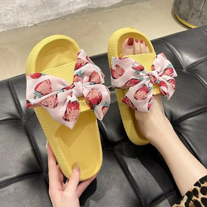 Nouvelles pantoufles décontractées d'été pour femme, motif fraise, pour intérieur et extérieur, tendance - Product Image 5