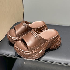 Pantuflas modernas para interiores y exteriores, suaves, ecológicas y antideslizantes. Zapatillas de suela gruesa, cómodas y de gran tamaño. - Product Image 2