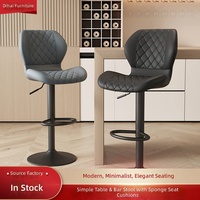 Tabouret de bar en cuir avec structure métallique, design moderne et minimaliste, chaise pivotante à dossier réglable en hauteur pour la maison, l'îlot de cuisine