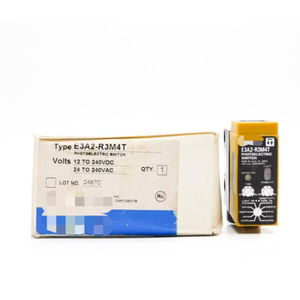 E3A2-R3M4T 24-240VAC 3A NSMP Nuovo Originale Pronto per la Spedizione Controllore PLC Dedicato per Automazione Industriale - Product Image 1
