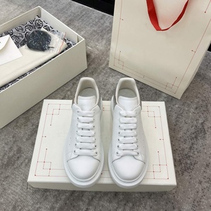 Baskets compensées en cuir véritable blanc à bout rond, à lacets, avec amorti, talon bas, pour toutes les saisons - Product Image 5
