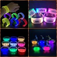 Néon RVB personnalisé multicolore Bracelet LED sans fil télécommandé pour événement concert