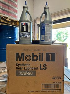 Mobil 1 <span class=keywords><strong>LS</strong></span> 1 quart 0.946 lít SAE tổng hợp bánh răng bôi trơn 75f-90 hiệu suất cao Ô TÔ Chống mài mòn chúng tôi - Product Image 3
