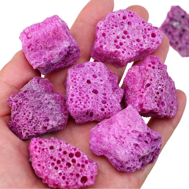 Wholesale Natural Crystal Raw Ruby Stone Crystal Crafts Rough Stone DIY Home Decor