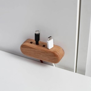 Organisateur de câbles magnétique pour bureau, accessoire technologique fait à la main, gestion des câbles de bureau, support de câbles - Product Image 4