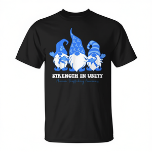 Camiseta con diseño de Gnomo para concienciar sobre el tráfico de personas: Fuerza en la Unidad - Product Image 2