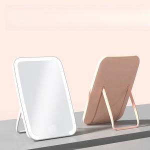 <span class=keywords><strong>Espejo</strong></span> de maquillaje <span class=keywords><strong>con</strong></span> pantalla táctil para niñas superventas, <span class=keywords><strong>espejo</strong></span> cosmético <span class=keywords><strong>con</strong></span> cargador Led plegable portátil <span class=keywords><strong>con</strong></span> logotipo personalizado - Product Image 3