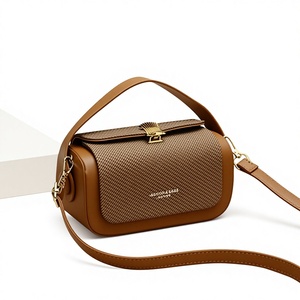 <span class=keywords><strong>Borsa</strong></span> <span class=keywords><strong>a</strong></span> <span class=keywords><strong>tracolla</strong></span> da donna <span class=keywords><strong>in</strong></span> PU, di lusso leggero, alla moda, versatile, di tendenza, nuova, di alta qualità, portatile, <span class=keywords><strong>media</strong></span>, singola - Product Image 4