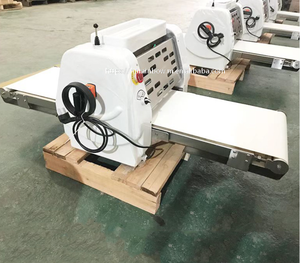 Bm-300m Mini Guangzhou Bossmai a utilisé un <span class=keywords><strong>laminoir</strong></span> à pâte réversible pour croissants <span class=keywords><strong>Rondo</strong></span> - Product Image 5