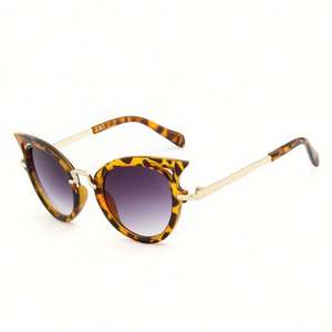 Lunettes de soleil pour enfants, tendance, mignonnes, colorées, à monture large, style œil de chat, pour garçons et filles - Product Image 6