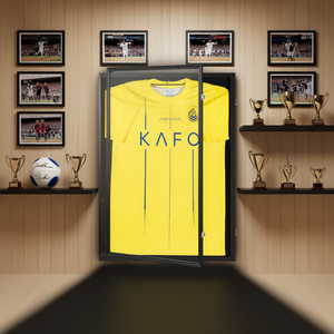 Vitrina Grande con Cerradura para Camisetas Deportivas, 23.3 x 31.2 x 1.5, 98% de Protección UV, Vidrio de PC, Colgadores, Vitrinas para Figuras de Juguete - Product Image 2