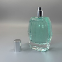 Flacon de parfum en verre en gros, 30 ml, 50 ml, 100 ml, flacon atomiseur de parfum vide irrégulier avec pompe pulvérisatrice et bouchon, avec boîte