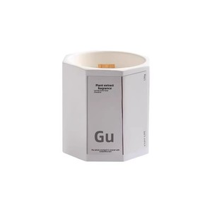 Vela Aromática Artesanal con Aroma a Osmanthus para Uso en Interiores, Fragancia de Baja Temperatura con Aceites Esenciales, Duración de 12-24 Horas - Product Image 3