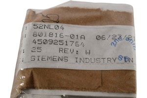 New and Original Lot of 25 NEW 52NL04 Heavy Duty I <strong>cribed</strong> Le nd Plate Stock in Warehouse - Product Image 1