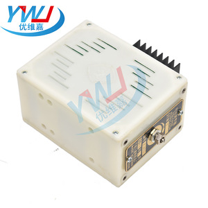 โมดูลควบคุมแรงดันไฟฟ้าอัตโนมัติสำหรับเครื่องกำเนิดไฟฟ้าแบบไร้แปรงถ่าน DTW5 AVR แผงควบคุมแรงดันไฟฟ้า ตัวปรับแรงดันไฟฟ้า - Product Image 1