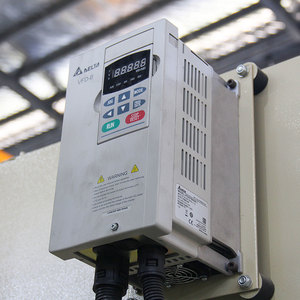 Máquina Perforadora Hidráulica Automática de Bajo Mantenimiento y Alta Eficiencia para Trabajos en Metal - Product Image 1