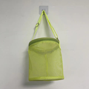 Bolsa de Almacenamiento Multifuncional con Ruedas, de Gran Capacidad, Diseño Moderno, Malla Transpirable, Poliéster Ecológico, Tipo Cilindro, para Viajes y Playa - Product Image 6