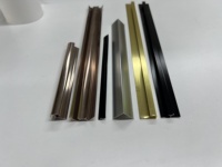 Bande de finition en alliage d'aluminium poli miroir en forme de L de qualité supérieure pour la protection des coins muraux intérieurs, décoration de la maison et des hôtels
