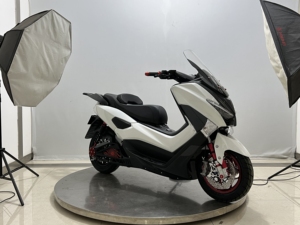 วีโมด 2025 มอเตอร์ไซค์แข่งความเร็วสูงระยะไกลยอดนิยม 3000W 72V สำหรับผู้ใหญ่ - Product Image 4