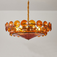 Luminaire circulaire en verre de Murano au design italien moderne Éclairage en verre pour salon d'hôtel Suspension en fer coloré