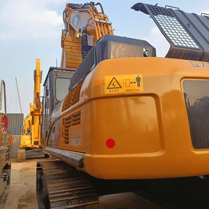 Excavatrice sur chenilles Caterpillar 336D d'occasion, modèle 2022, poids opérationnel de 36,2 tonnes, 90% neuve, bon marché à vendre, bon état - Product Image 2