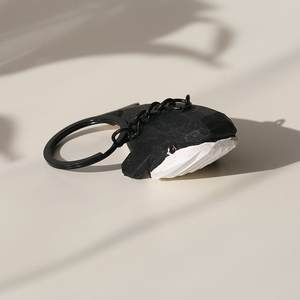 Adornos tallados en madera de perro <span class=keywords><strong>gato</strong></span> <span class=keywords><strong>atigrado</strong></span> naranja hechos a mano lindo escritorio <span class=keywords><strong>y</strong></span> regalo de cumpleaños decorativo montado en el coche para llavero de mujer - Product Image 4