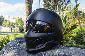 Casque <span class=keywords><strong>de</strong></span> moto intégral pour homme en ABS, anti-buée, avec masque détachable, style course, avec cornes - Product Image 2
