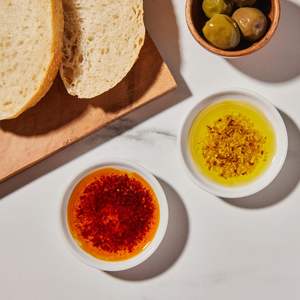 Ensemble Cadeau Huile <span class=keywords><strong>d</strong></span>'Olive Extra-Vierge Pensivement Gourmet Premium 6 Saveurs Piment Infusé Ail Épicé Herbes De Provence Espagne - Product Image 4