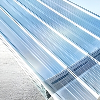 Tôle de toiture transparente en PRF résistante aux UV, panneau ondulé en plastique renforcé de fibre de verre pour serre et entrepôt