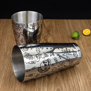 Coctelera Boston de Acero Inoxidable 304 con Diseño Grabado Temático Punk, 850+550ml, para Bar, Club, Hotel - Product Image 5