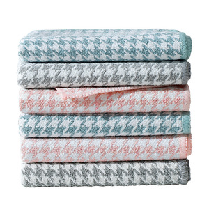 Thickened Microfiber Dishcloth 30x30cm Houndstooth Pattern Strong Water Absorption Kitchen Cleaning Towel - Product Image 3