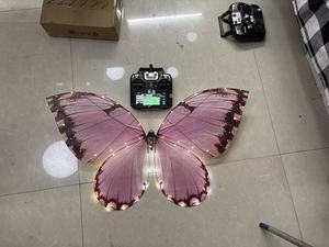 Nuevo Juguete de Mariposa Voladora con Control Remoto, Luz LED Recargable, Alas Mágicas Desmontables, para Fiestas y Bodas - Product Image 5