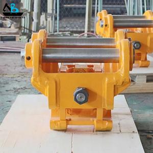 Mini escavatore ad alte prestazioni ad attacco rapido idraulico ad attacco rapido nuovo Design terne con componenti portanti del motore - Product Image 4