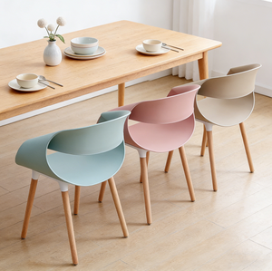 Fauteuil <span class=keywords><strong>scandinave</strong></span> moderne avec coque en PP courbée, design d'accoudoir ventilé et pieds en bois naturel pour les espaces de travail à domicile - Product Image 6