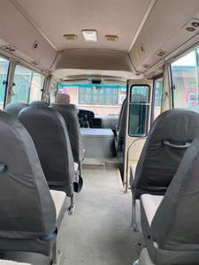 Minibús Usado Xiamen Golden Dragon Coaster Modelo 2014, Tamaño Mediano, 19 Asientos, Motor Diésel, Transmisión Manual - Product Image 5