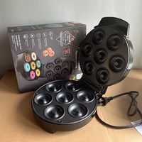 Haute qualité usage domestique 110V 220V automatique antiadhésif collations Desserts fabricant Mini rond beignet fabricant Machine