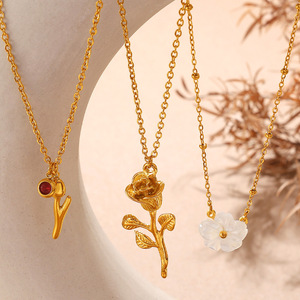 Collier avec pendentif fleur en alliage de zinc, serti de pierres, bijoux tendance pour femmes - Product Image 2