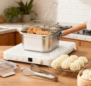 Nouvelle friteuse carrée multifonctionnelle en acier inoxydable, panier de lavage et passoire à légumes avec poignée en bois - Product Image 1