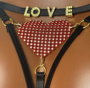 سروال داخلي نسائي على شكل قلب أحمر مرصع بالألماس لعام 2026، مع إمكانية تخصيص الحروف الذهبية، أحدث موديلات السراويل الداخلية المثيرة - Product Image 4