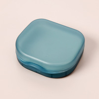 Boîte de rangement portable en plastique pour aligneurs transparents, miroir intégré, étui de protection pour protège-dents, support fin et ventilé pour appareils dentaires invisibles