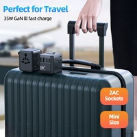 Worldplug - Adaptador de Corriente Universal con 2 Salidas AC, Enchufe de Viaje Multiusos con Cargador Rápido Tipo C de 2500 W y 35 W