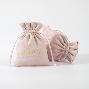 Envío Gratis: Bolsa de Almacenamiento de Joyas Rosa Suave de 13x18 cm, Bolsa de Maquillaje Sostenible para Pendientes y Bastones Quita Manchas para Mujer - Product Image 1