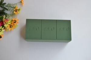 Blocs <span class=keywords><strong>de</strong></span> mousse <span class=keywords><strong>de</strong></span> résine phénolique <span class=keywords><strong>de</strong></span> bonne qualité en gros, mousse humide, fleurs décoratives, fleurs fraîches, jour <span class=keywords><strong>de</strong></span> la Saint-Valentin, roses - Product Image 6