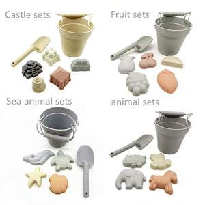 Ensemble <span class=keywords><strong>de</strong></span> jouets <span class=keywords><strong>de</strong></span> plage en silicone pour enfants, comprenant 1 seau en silicone, 1 pelle, 4-5 moules à <span class=keywords><strong>sable</strong></span> pour l'été, la piscine, les jeux <span class=keywords><strong>de</strong></span> bain en plein air - Product Image 4