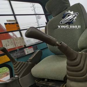 Excavatrice d'occasion Hitachi EX60, marque japonaise, 6 tonnes, mini, sur chenilles en caoutchouc, moteur Isuzu, modèle 2020, godet de 0,3 m, puissance de 40000 W - Product Image 3