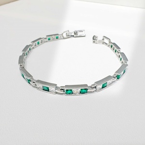 Pulseras de plata 925 al por mayor, de lujo, chapadas en oro de 18k, geométricas, con circonita, gruesas, delicadas, para mujer, chapadas en rodio, ideales para el verano. - Product Image 4