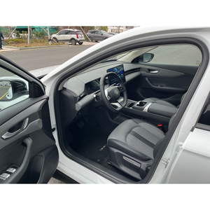Voiture d'<span class=keywords><strong>occasion</strong></span> Guazi 2025 MG ES5 Prête à être expédiée, SUV électrique à batterie BEV automatique 5 places, conduite à gauche, pour SUV urbain zéro émission - Product Image 6