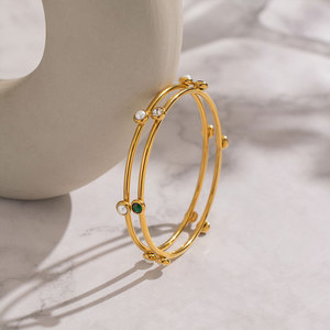 สร้อยข้อมือและกำไลแฟชั่นสแตนเลสสตีล 316L กันน้ำ ไม่หมอง ชุบทอง 14K 18K ประดับเพชรซิร์คอน ดีไซน์เนอร์ สำหรับผู้หญิง - Product Image 2