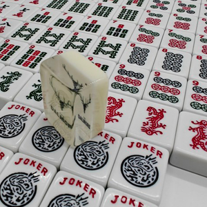 Fichas de Mahjong Americanas de Acrílico Personalizadas – Diseño Multicapa con Lámina Dorada e Incrustaciones de Perlas - Product Image 1